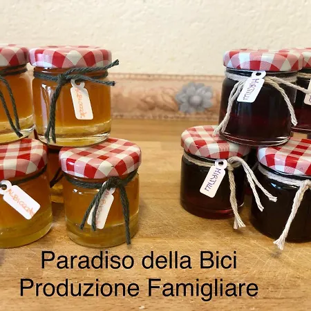 Paradiso Della Bici Bed & Breakfast